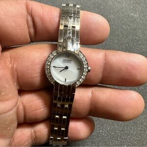 Citizen Eco-Drive Watch Women Silver Tone Pave B023-S001587  For Parts/Repair